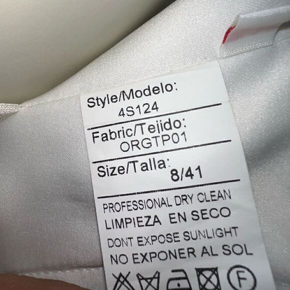 Authentic Luna Novias Wedding Dress - Picture 8 of 9